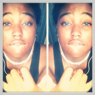 FOLLOW DA BAE @pinkk_kuShhh I LOVE U BABE