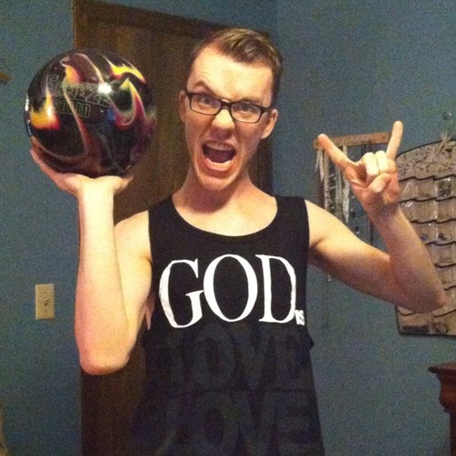 21. I love my daughter. I love my woman. I love my friends. I love Jesus. And I love music. Life is pretty great.