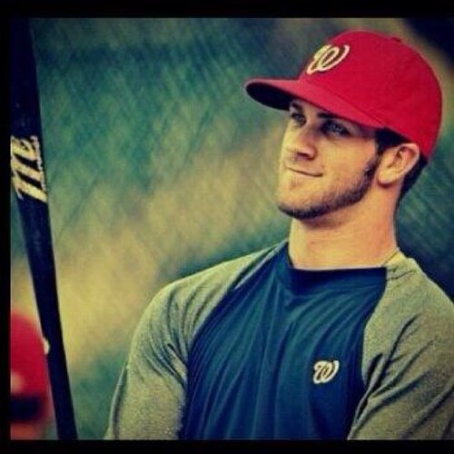 | Highschool Catcher | Talk to me(: | Twitbro: @NorthBallPlayer - Cleat chasers welcome.