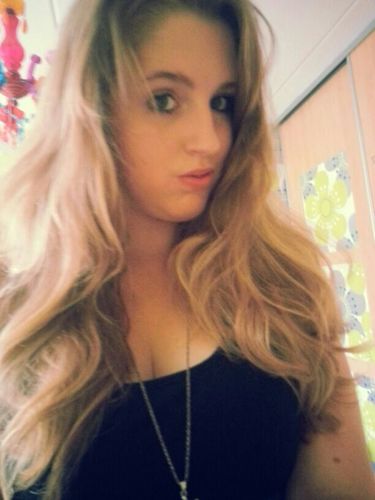 EmilyLierop's profile picture. hou van me lieve schatjee justin 
12-03-11