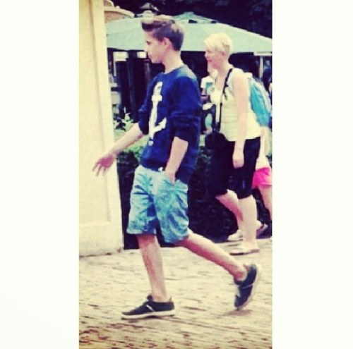 2/5 is following - love MainStreet - #teamnord ♥ - nils daan owen rein ♥ 01'12'12 & 01'04'13 were the best days of my life!