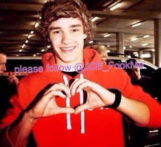 You just got a free follow :D so, beautiful, can you make me happy to follow @JDB_FookMe please ♡♡ we try to follow back, and if we don't, just ask ;)