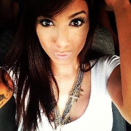 △ Anitta my pride. △ 



@Anitta_OFICIAL ♡