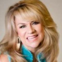 DeneenAZ's profile picture. 