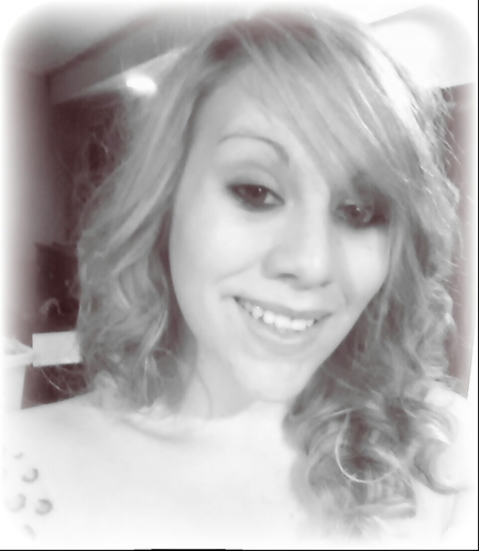 thebestbetts's profile picture. Learning how to Twitter . . .Tweet? . . .whatever again.