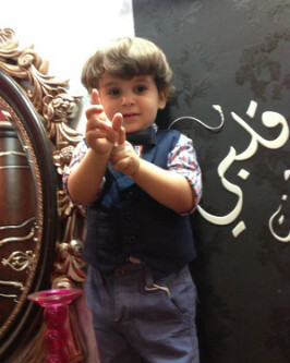 لا يوجد قلب يشبه قلبيّ ، أعِيش بِ سعادةة لأن ليّ رب لا يَنسانيّ