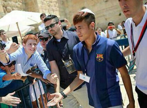 VereyGlad's profile picture. متحيز للإبداع والمبدعيين