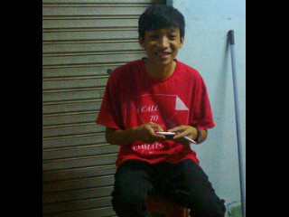 RezaPermana0's profile picture. 