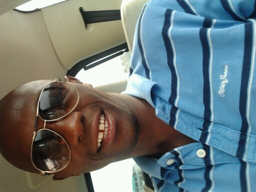 Richgakure's profile picture. 