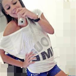 ~ Alessandra ',17 anos,libriana apaixonada pela minha best Ana LINDA ♥ *-*