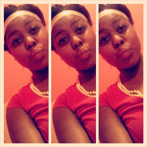 follow me on instagram @laa_bby ,, and add me on Facebook @jhonnay tew hiqq :-)