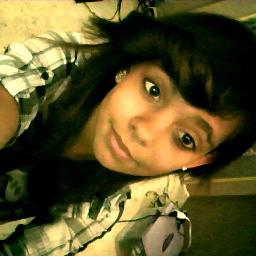 Beiber
best friend:Ashley,Tucker,
music is my life
my friends are everything
im randome
love laughing with my friends
love posting quotes