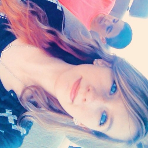 Hey this is shell ^.^ yall should follow me ⬇ (: and follow me on instagram : @shellmoss_