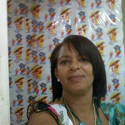 secretaria en el la laboratorio hospital sta teresa del tuy, amable cariñosa, y de pensamientos positivos