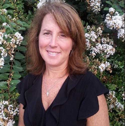 LornaSGolden's profile picture. Wife of 1, Mother of 2, teacher of many. JesusSaves! #HailState