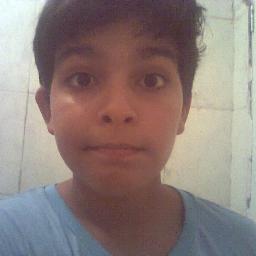 Faço e tenho boas amizades, moro em Campina Grande ,gosto de sair com os meus amigos(as) 


..