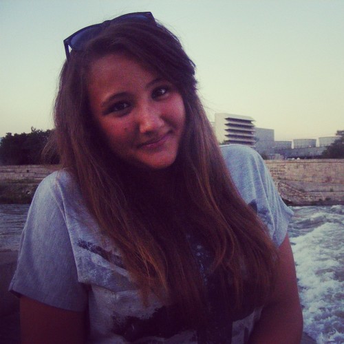 Heyy. My name is Nadezda and I'm 14 years old. ;) I'm Belieber & Barbz.... ♥