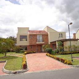 inmueblessu's profile picture. SE VENDE
Promocionamos y vendemos su inmuble.
Contactenos: inmueblessu@gmail.com