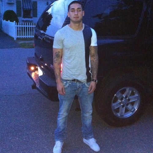 Tattoo artist on his rise.
      Miami/Boston
     Neworld Miami