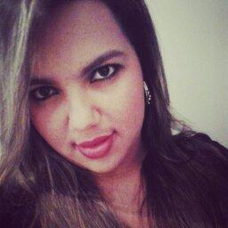 A pretinha tá que tá :*