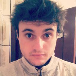 Eu sou um cara muito mais feliz do que muita gente pensa que eu sou.'' (Kurt D. Cobain)