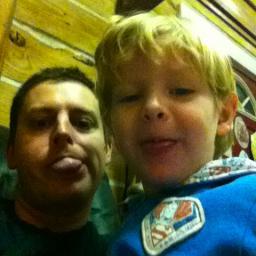 RelightRob's profile picture. I build handmade lights by night, married with 2 kids, I am always doing something!, I usually try to build it myself before I buy something!