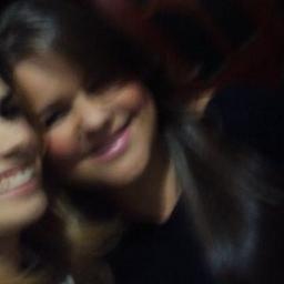 . Não importa o quanto você tentou e deu errado, não importa o quanto você confiou e quebrou a cara, não importa quantas vezes você deu viagem perdida,