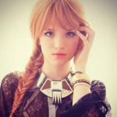 The shattered, broken, twisted world has formed something they couldn't contain. Dystopia.  [THG RP | Cousin Of Gale | 14 | Single]