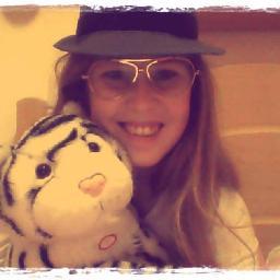 AllyTartari's profile picture. 