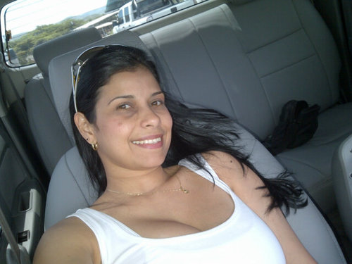 Rubicelys29's profile picture. Ni de derecha, ni de izquierda. Soy opositora a cualquier gobierno que simplemente no lo haga bien!!