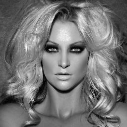 JennaisaUnicorn's profile picture. Professional Party Starter/Bottle Popper  @HakkasanLV inside the @MGMgrand