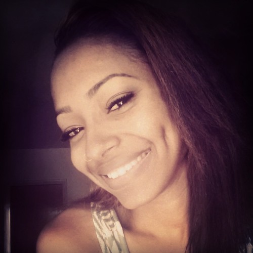 youLUVbri Profile Picture