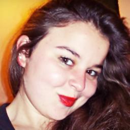 Una chica exelente.Bastante loca de a ratos.A veces tan triste.A veces muerta de risa.A veces mala.http://t.co/GmEIy6HmcZ
http://t.co/31gAOHKGcd