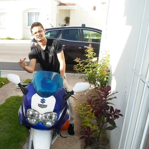 RCariillo's profile picture. 