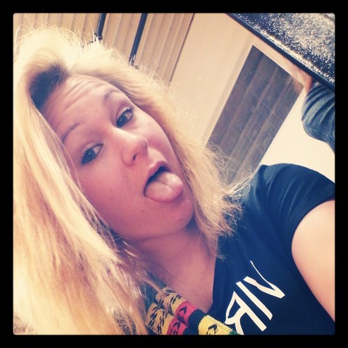 I am who I am.. junior at grhs(: loving the taken life!
