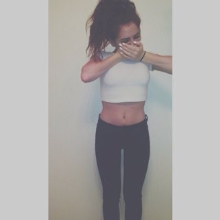 lindsay demeola follows ♡
