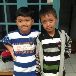 oy siapa yang berani lawan poncin5