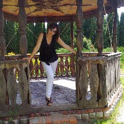 Yana05871's profile picture. 