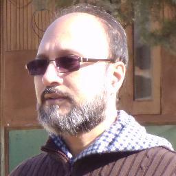 I am a software consultant, have been doing business for more than 20 years. My core area of expertise is Rural Banking and Inbound Digital Marketing.