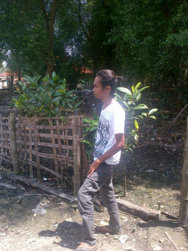 Terkadang Diam lebih berbahaya daripada bergerak.. Keep Calm & Stay Cool..!! :P