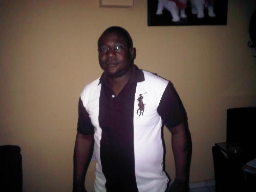 AbolarinAkin's profile picture. Change your thoughts to change your life.