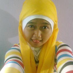 SMP N 1 PUCUK 2010-2013 | SMA  N 1 SUKODADI 2013-2016           Lamongan, 2 April 1998