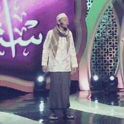 finalis akademi sahur indonesia #aksiindosiar 2013 , Magister Hukum Keluarga UIN Syarif Hidayatullah Jakarta , Santri Tebuireng Jombang