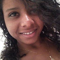 no caso de amor e carinho, serveja, cachasa e viinho !! Mais se tiver frio
chocolate quente também serve rs´