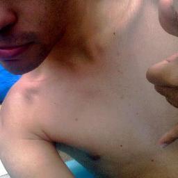 esse aqui é só pra ver nudes, vídeos e outras coisas +18.
🔞