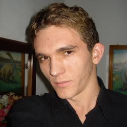 Os três desejos do homen:“sabedoria”infinita para nunca erra,“poder infinito”para fazer o que quiser e“vida eterna”para ver o fim.