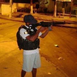#Joga  A GLOCK - Na cintura ´ & deicha aparece o Pentão