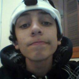 twitter das rodriguetes @mynameisdrik , @brendsdetoca , @tipoassimsoueu e Andri, com todo amor para o @naotirameubone 3
