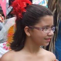Sou alegre,divertida,amo os rebeldes..Só me seguindo que voce vai me conhcer melhor..
