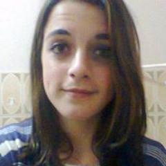 Chata, cheia de manias, louca pirada, feia e solteira :s, apaixonada ☺
Face: ↓
http://t.co/1KaOGuKLBc